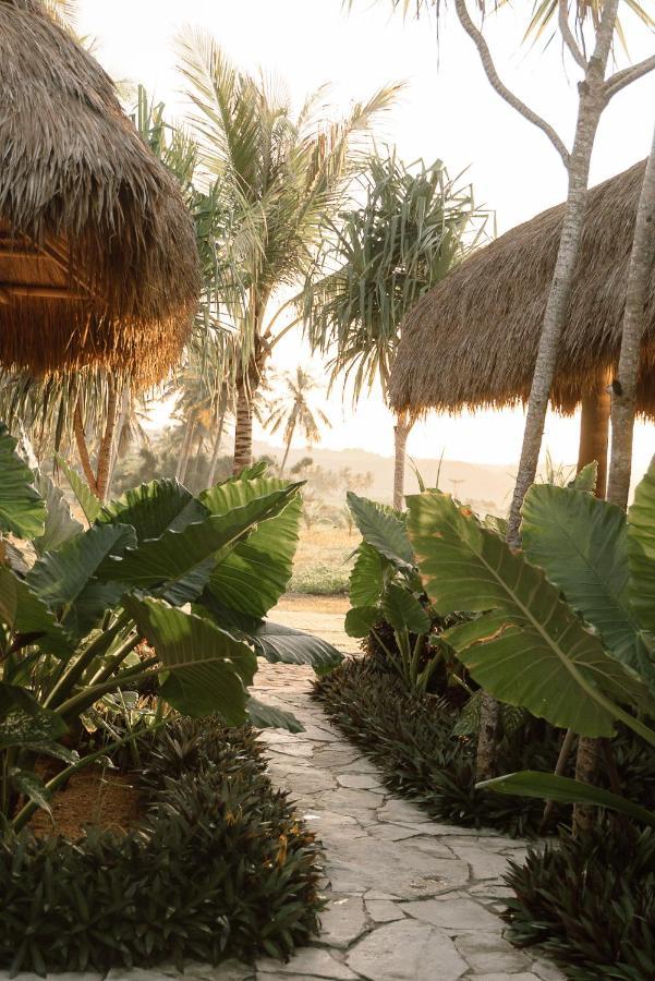Sumba Beach House Waikabubak Extérieur photo